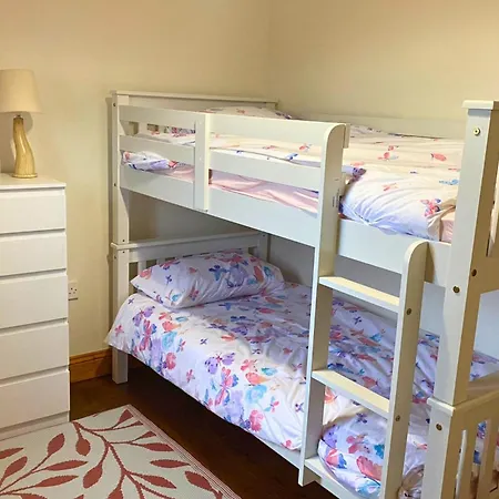 Seacliff Homes No 3 By Trident Homes 던모어 이스트